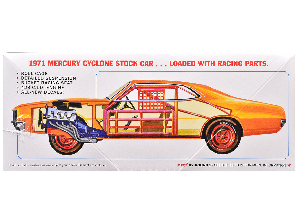 Skill 2 Model Kit 1971 Mercury Cyclone Stock Car 1/25 Scale Model by MPC AMT