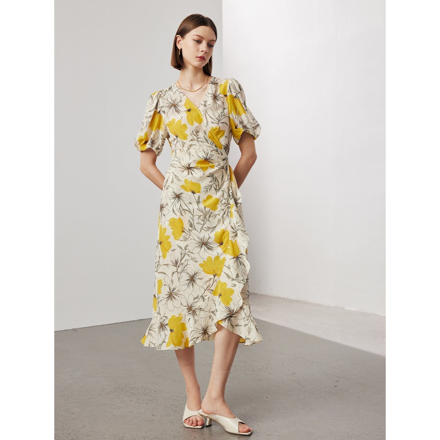 Women's Stomach Blanket-style Lace Printing Short-sleeved Silk Dress LadyShow.Store