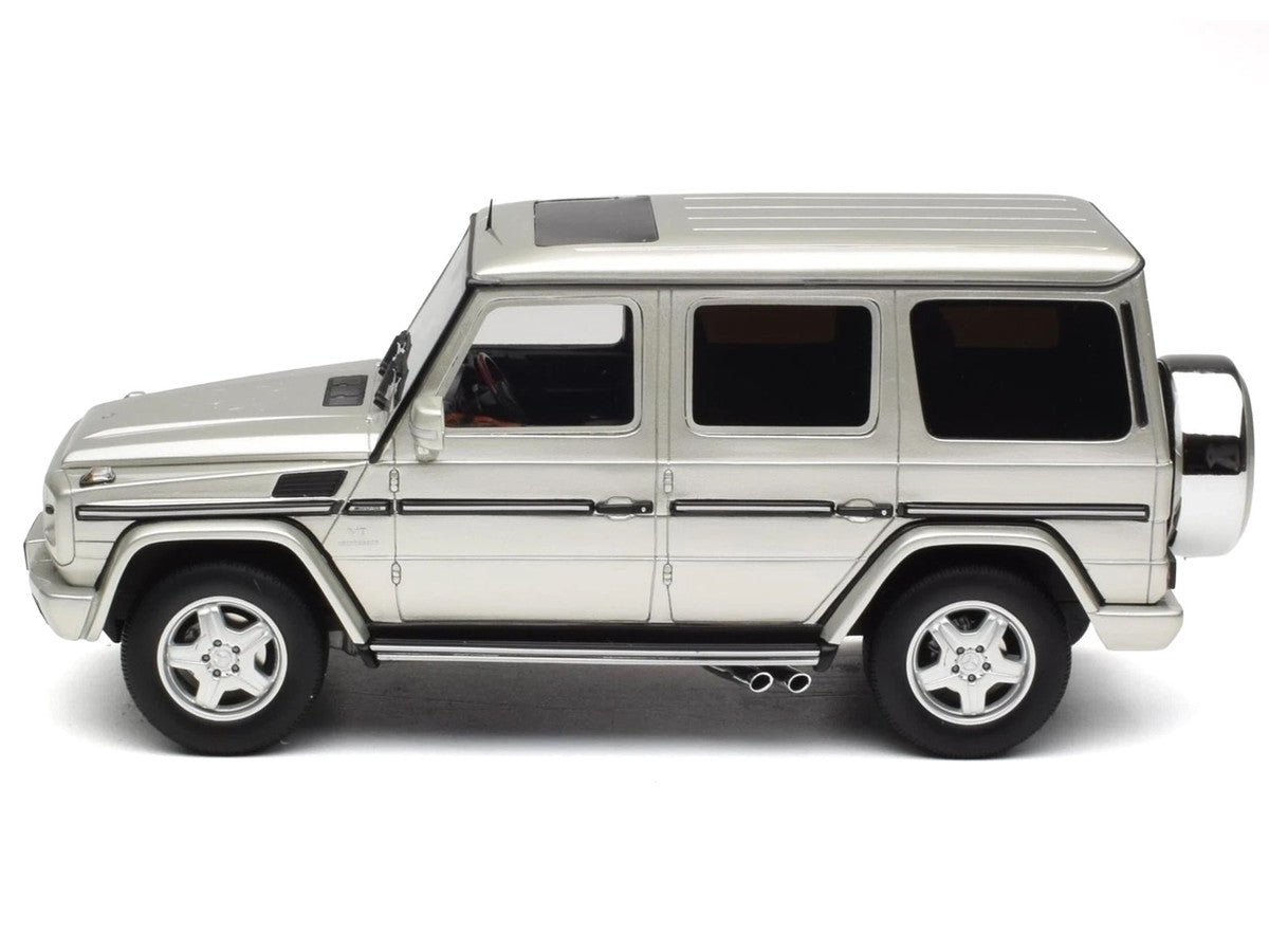 2003 Mercedes-Benz G-Class 55 AMG Iridium Silver Metallic Limited Edition to 999 pieces Worldwide 1/18 Model Car by Otto Mobile-0