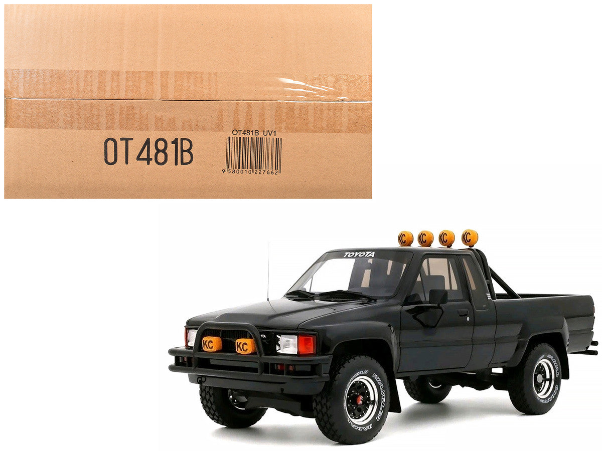 1985 Toyota Hilux SR5 Pickup Truck Black Limited Edition to 2500 pieces Worldwide 1/18 Model Car by Otto Mobile-4