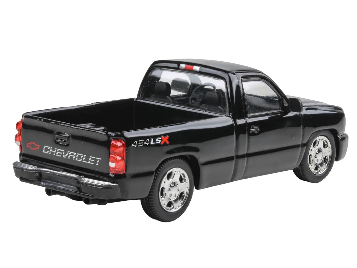 2006 Chevrolet Silverado 454 LSX Pickup Truck Onyx Black 1/64 Diecast Model Car by Paragon Models-1