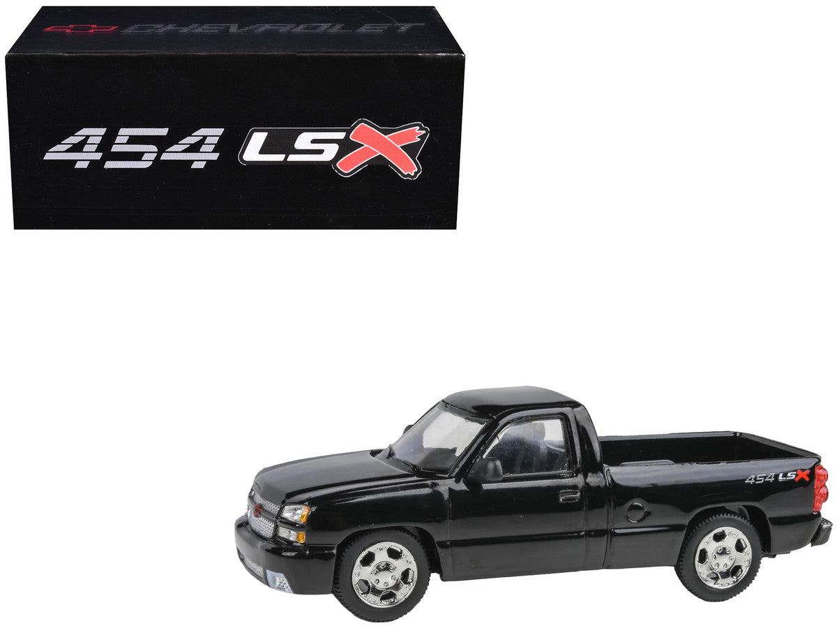 2006 Chevrolet Silverado 454 LSX Pickup Truck Onyx Black 1/64 Diecast Model Car by Paragon Models-3