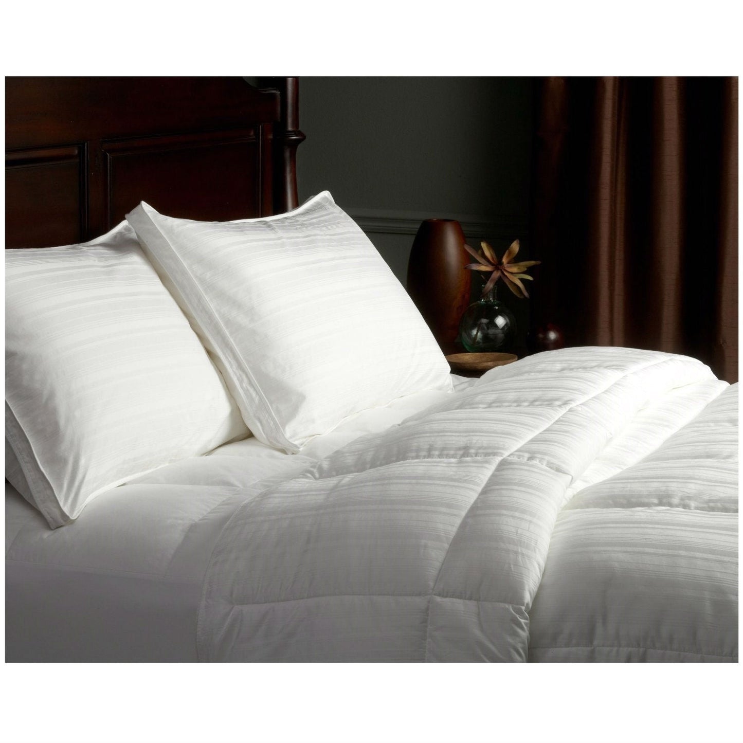 King size 100-Percent Cotton Medium Warmth Down Alternative Comforter FastFurnishings