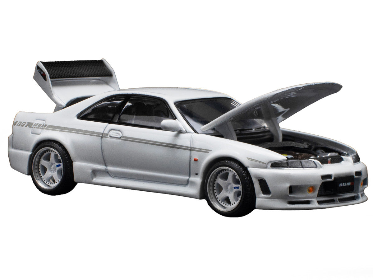 GTR Nismo 400R RHD (Right Hand Drive) White 1/64 Diecast Model Car by Pop Race-3