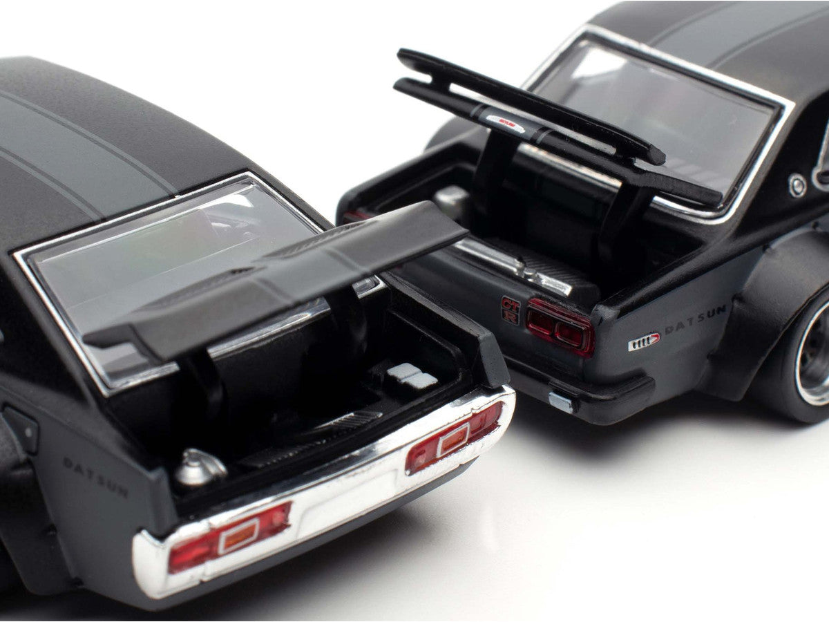 Skyline GT-R V8 Drift "Hakosuka" RHD (Right Hand Drive) #95 Black and Datsun Laurel C130 RHD (Right Hand Drive) Black 2 Car Box Set "Hong Kong Toycar Salon 2025" 1/64 Diecast Model Car by Pop Race-2