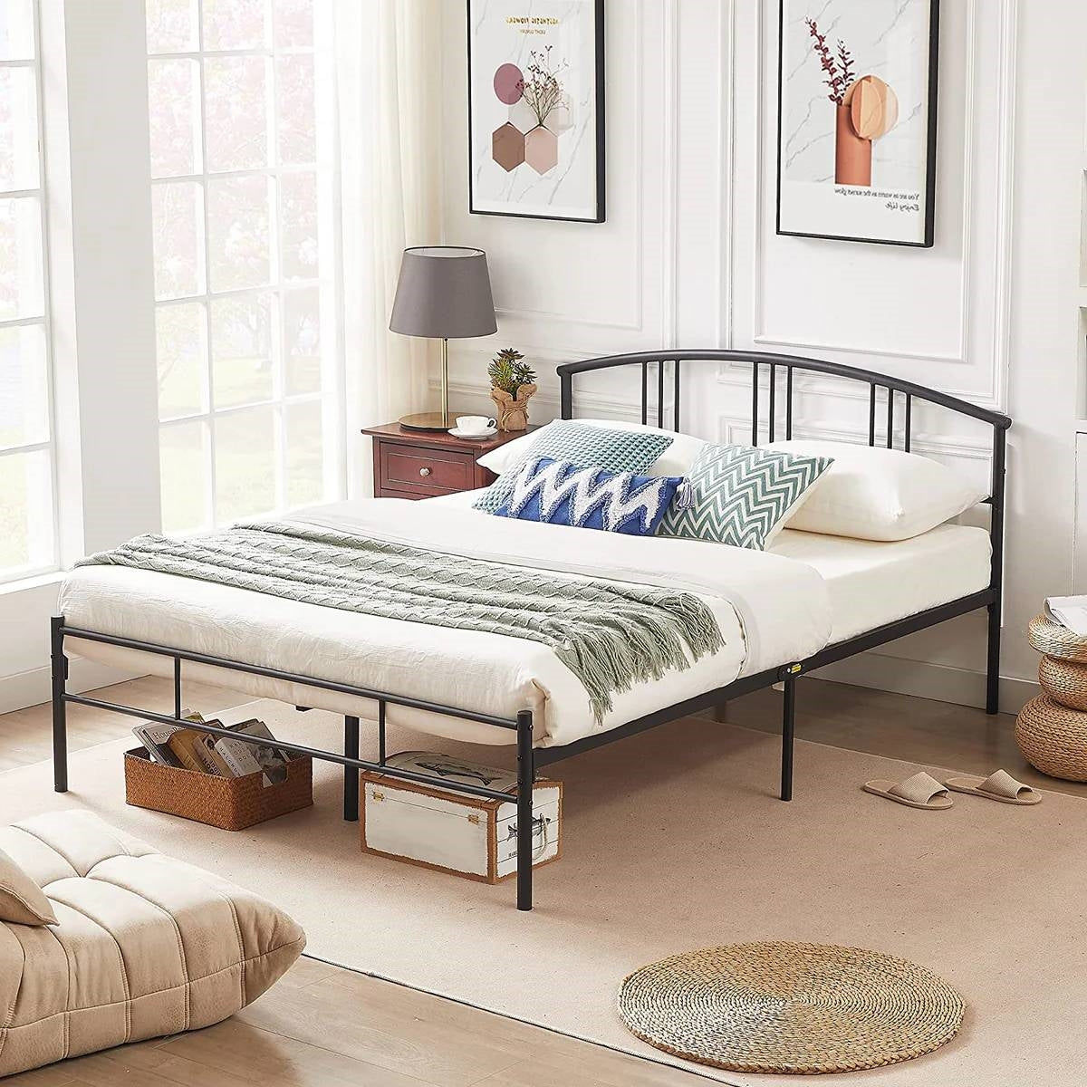 Queen size Black Metal Platform Bed Frame with Arched Headboard FastFurnishings