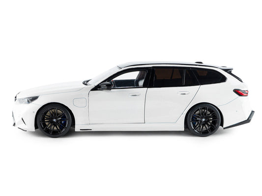 2025 BMW M5 Touring Alpine White with Black Top 1/18 Diecast Model Car by Solido-0