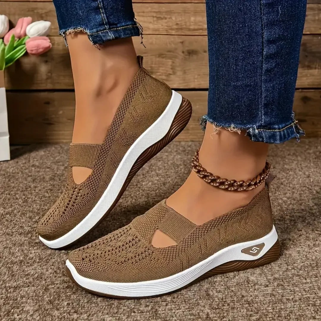 Women's shoes, casual sports shoes, solid color breathable sports soft-soled lightweight walking shoes, low-top knitted casual s LadyShow.Store