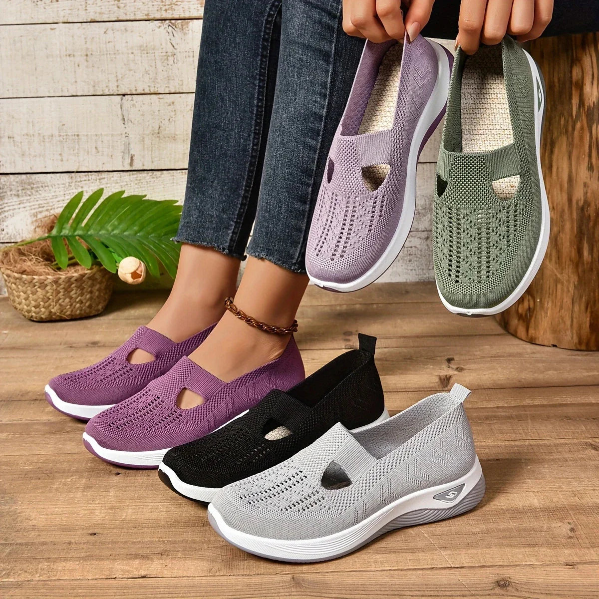 Women's shoes, casual sports shoes, solid color breathable sports soft-soled lightweight walking shoes, low-top knitted casual s LadyShow.Store
