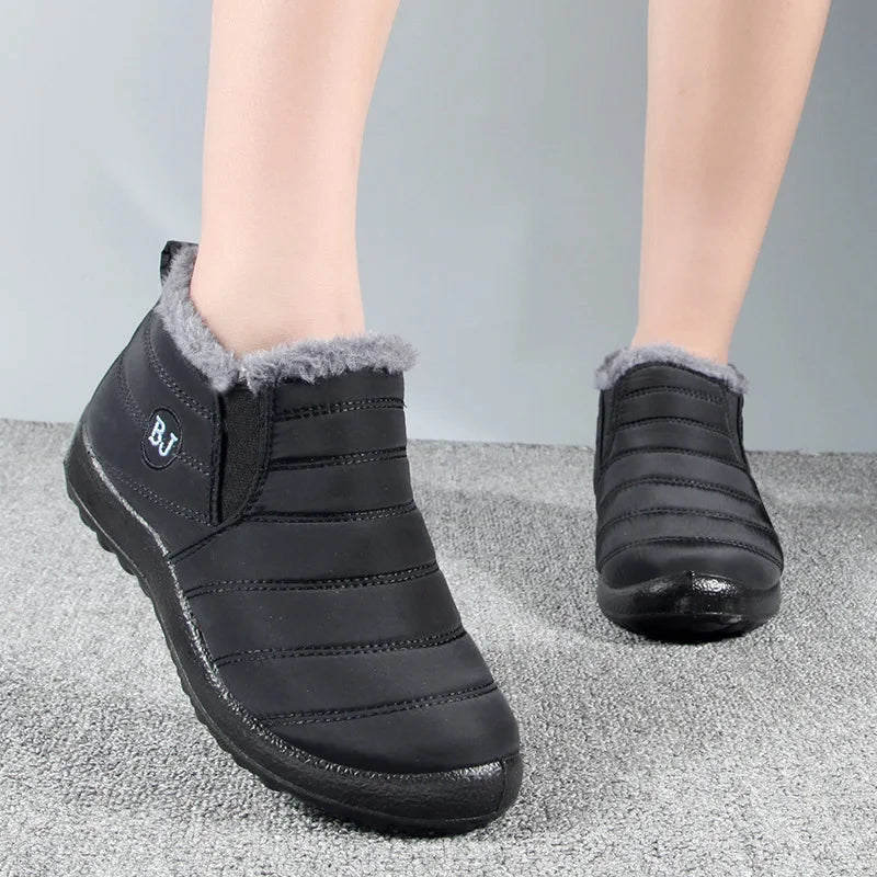 Snow Women Boots Fashion Unisex Shoes Slip On Platform Shoes For Women Ankle Boots Waterproof Plush Winter Shoes Botas Mujer LadyShow.Store
