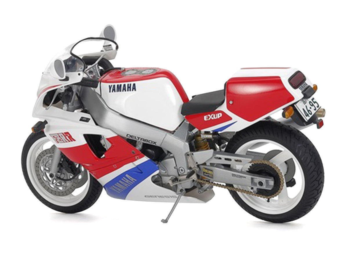 Model Kit Yamaha FZR750R OW01 Motorcycle 1/12 Scale Model by Tamiya Tamiya