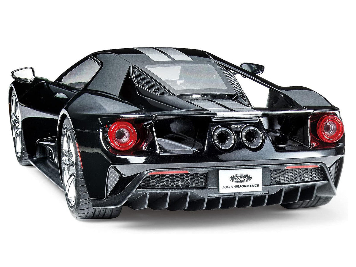 Model Kit Ford GT 1/24 Scale Model by Tamiya Tamiya
