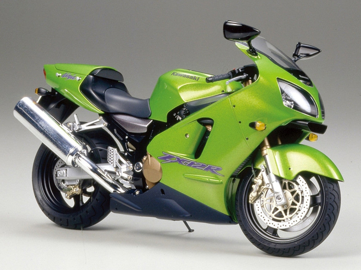 Model Kit Kawasaki Ninja ZX-12R Motorcycle 1/12 Scale Model by Tamiya Tamiya