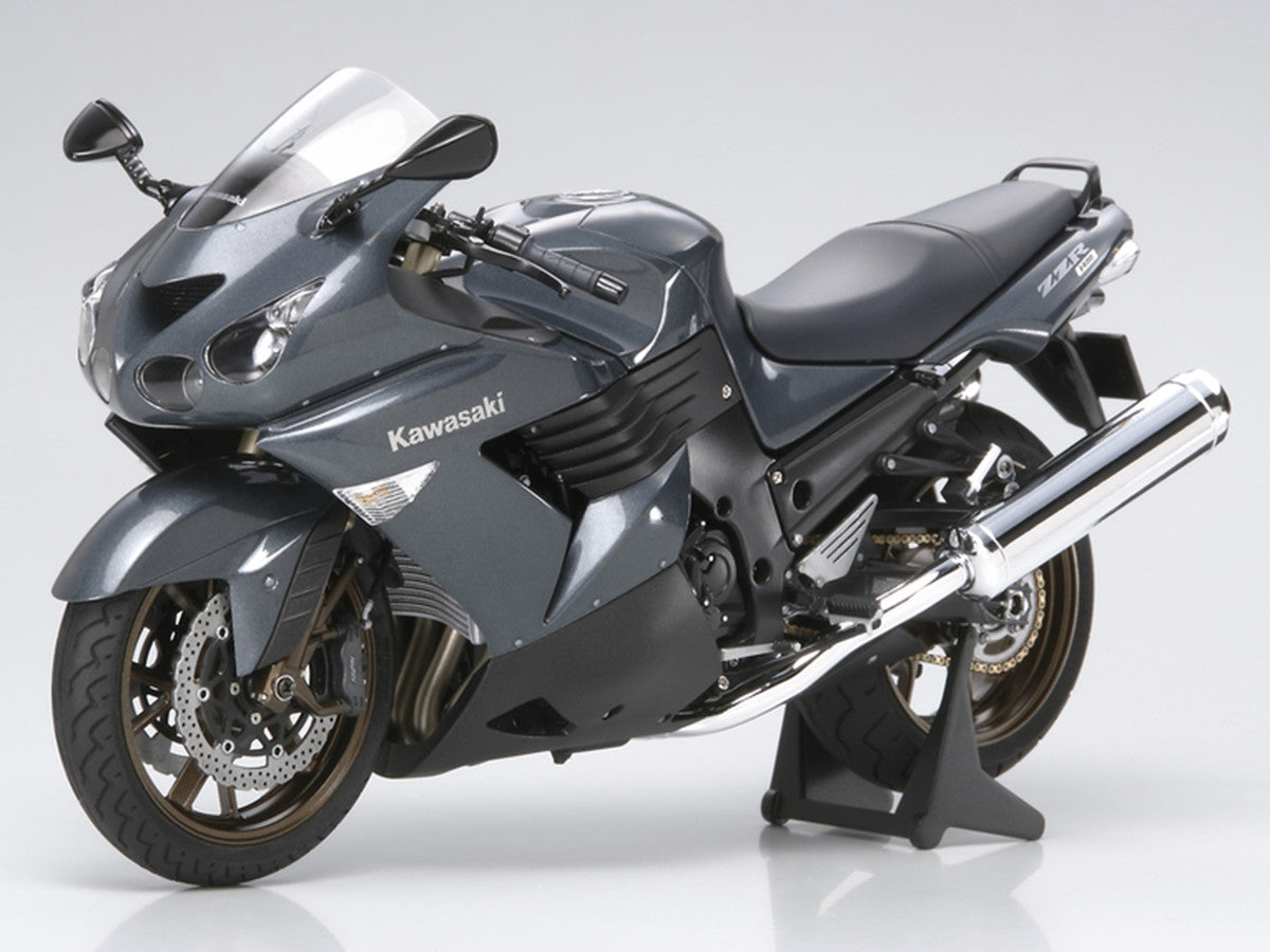 Model Kit Kawasaki ZZR 1400 Motorcycle 1/12 Scale Model by Tamiya Tamiya
