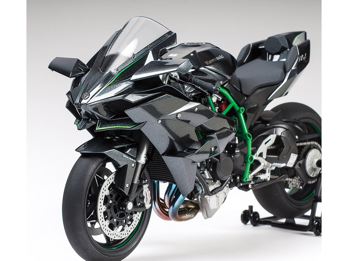 Model Kit Kawasaki Ninja H2R Motorcycle 1/12 Scale Model by Tamiya Tamiya