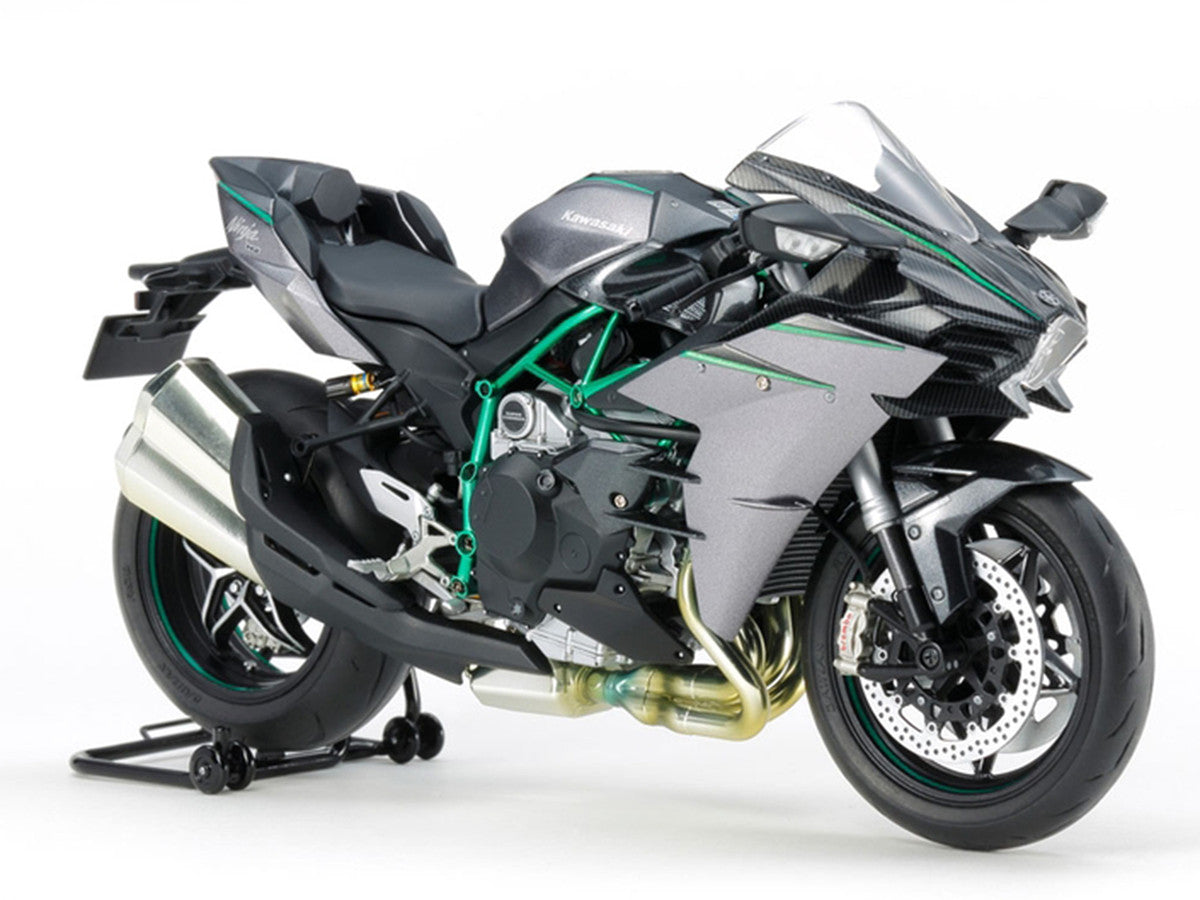 Model Kit Kawasaki Ninja H2 Carbon Motorcycle 1/12 Scale Model by Tamiya Tamiya