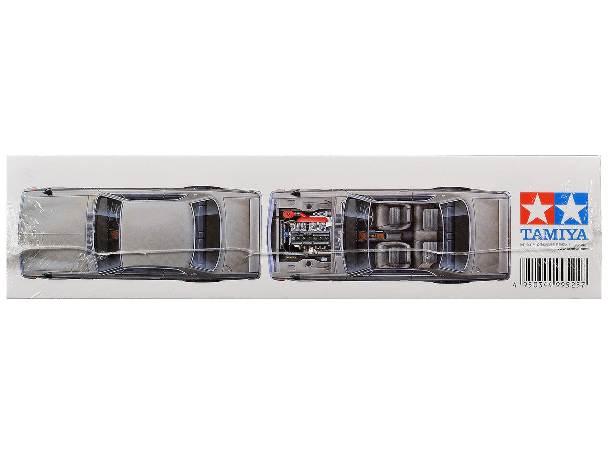 Model Kit Nissan Skyline 2000 GT-R 1/24 Scale Model by Tamiya-4