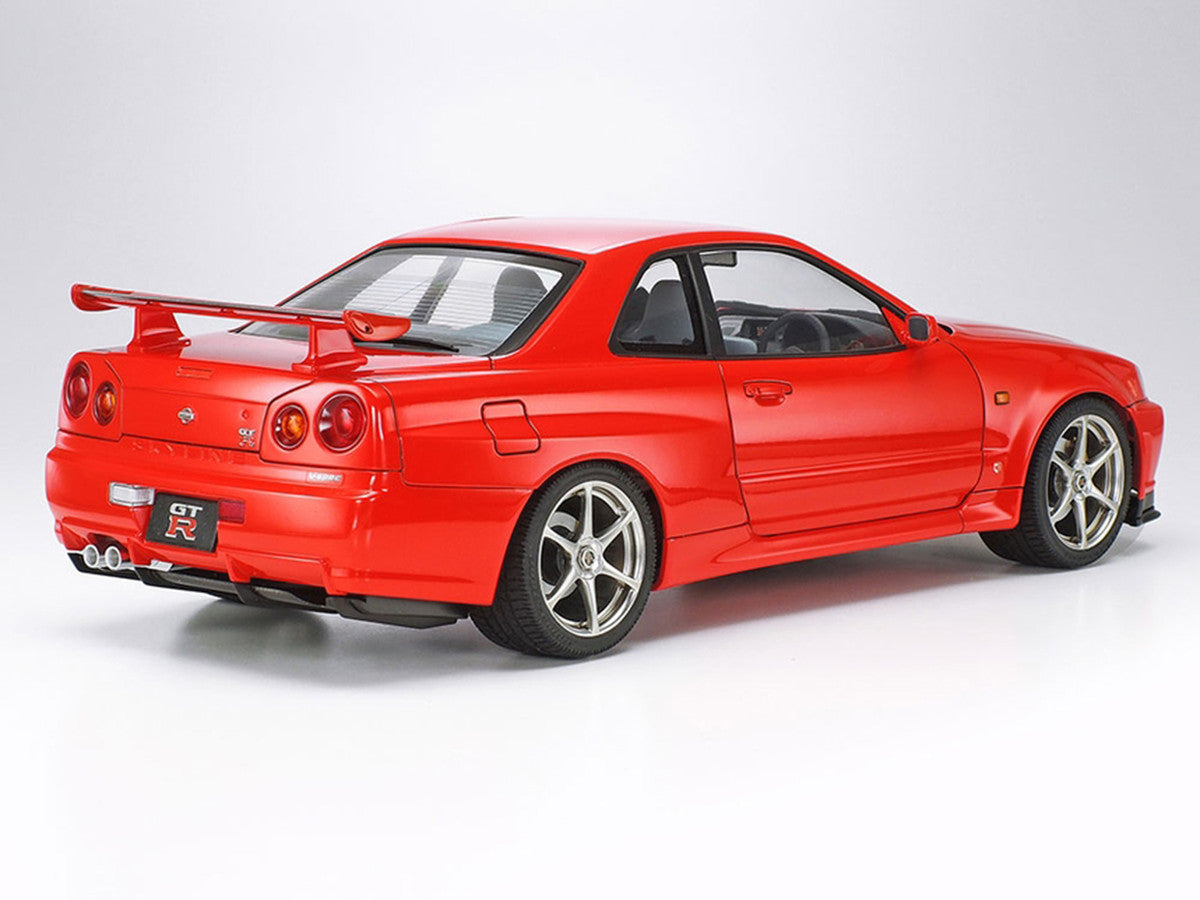 Model Kit Nissan Skyline GT-R V-Spec (R34) 1/24 Scale Model by Tamiya Tamiya