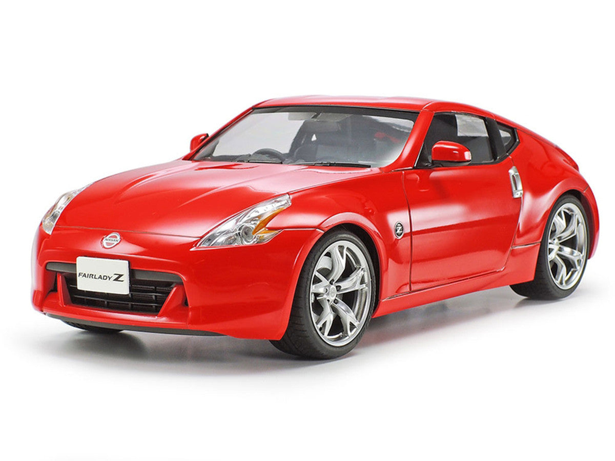 Model Kit Nissan 370Z (Fairlady Z) 1/24 Scale Model by Tamiya Tamiya