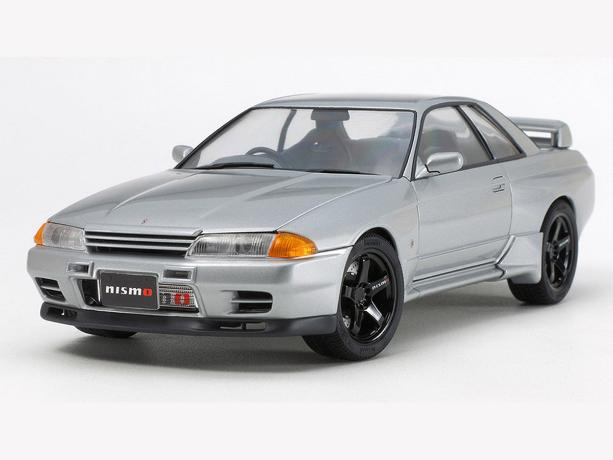 Model Kit Nissan Skyline GT-R (R32) Nismo-Custom 1/24 Scale Model by Tamiya Tamiya