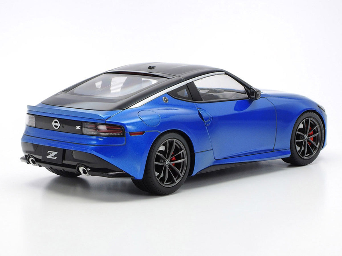 Model Kit Nissan Fairlady Z (RZ34) 1/24 Scale Model by Tamiya Tamiya