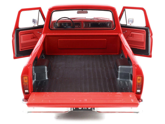 1974 Ford F-100 Pickup Truck Candy Apple Red 1/18 Diecast Model Car by IXO Models Greenlight