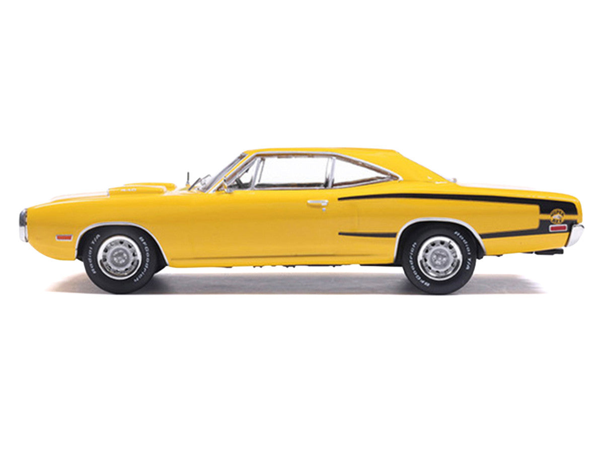 1970 Dodge Coronet Super Bee Yellow with Black Stripes 1/43 Diecast Model by IXO Models IXO