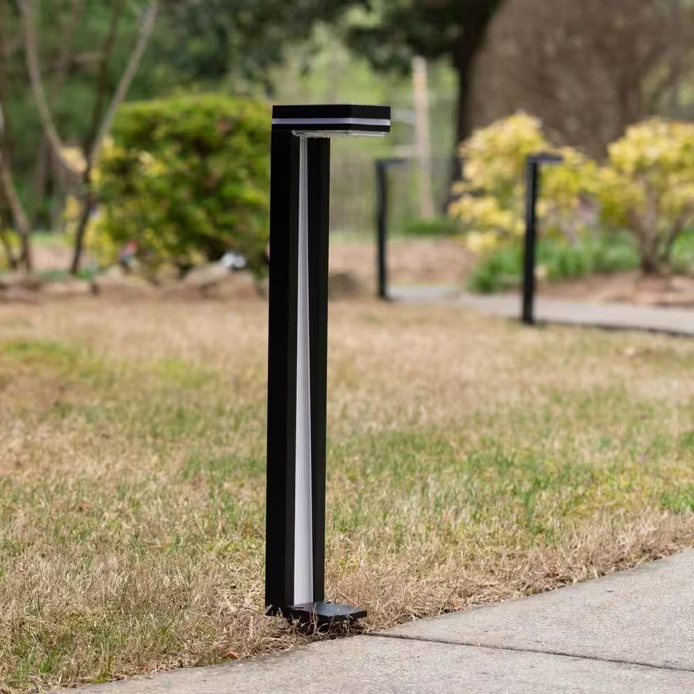 Set of 2 - Modern Outdoor Solar Light White LED Path Outdoor Yard Lighting FastFurnishings