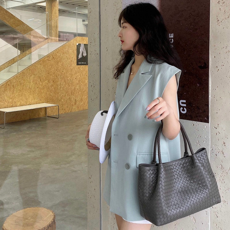 Handmade Sheepskin Woven Handbag For Women CJD