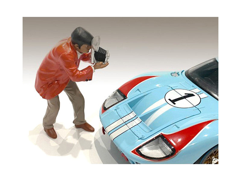 "Race Day 1" Figurine III for 1/18 Scale Models by American Diorama American Diorama
