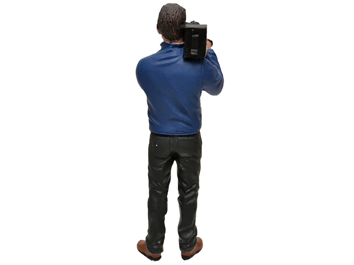 Camera Man Figurine I "Camera Crew" for 1/18 Scale Models by American Diorama American Diorama