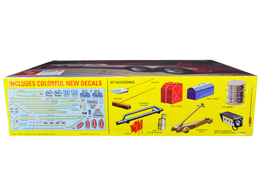 Skill 3 Model Kit Peterbilt Wrecker Tow Truck 1/25 Scale Model by AMT-1