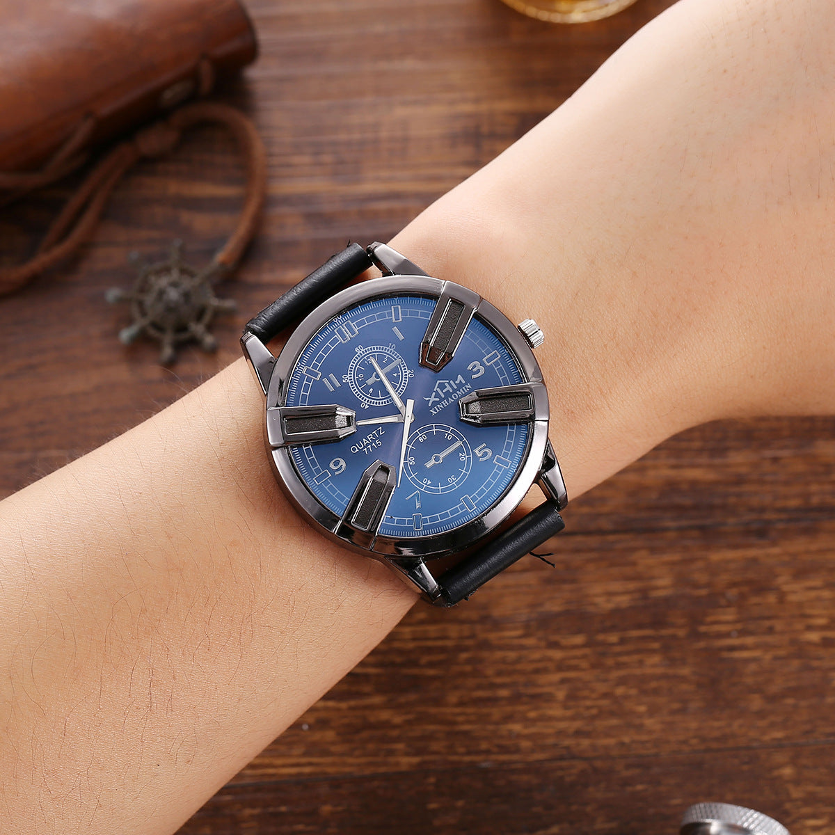 Fashion Classic Boutique Gift Box Set Wallet Glasses Creative Quartz Watch Best YouTube Store