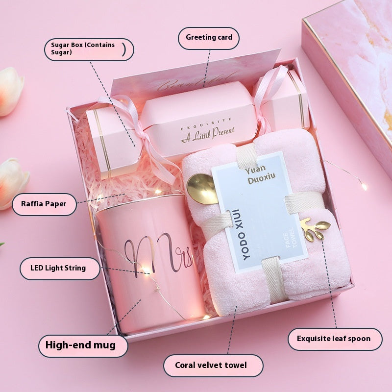 Gift Box For Mother's Day Wedding Favors CJD