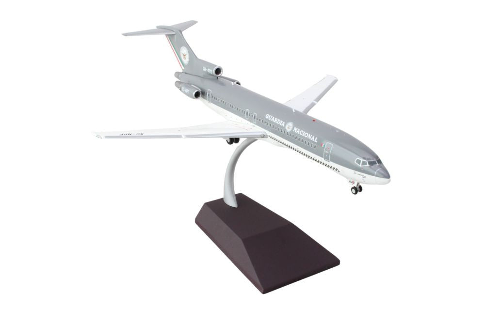 Boeing 727-200 Commercial Aircraft "Guardia Nacional (Mexican National Guard)" (XC-NPF) Gray and White "Gemini 200" Series 1/200 Diecast Model Airplane by GeminiJets GeminiJets