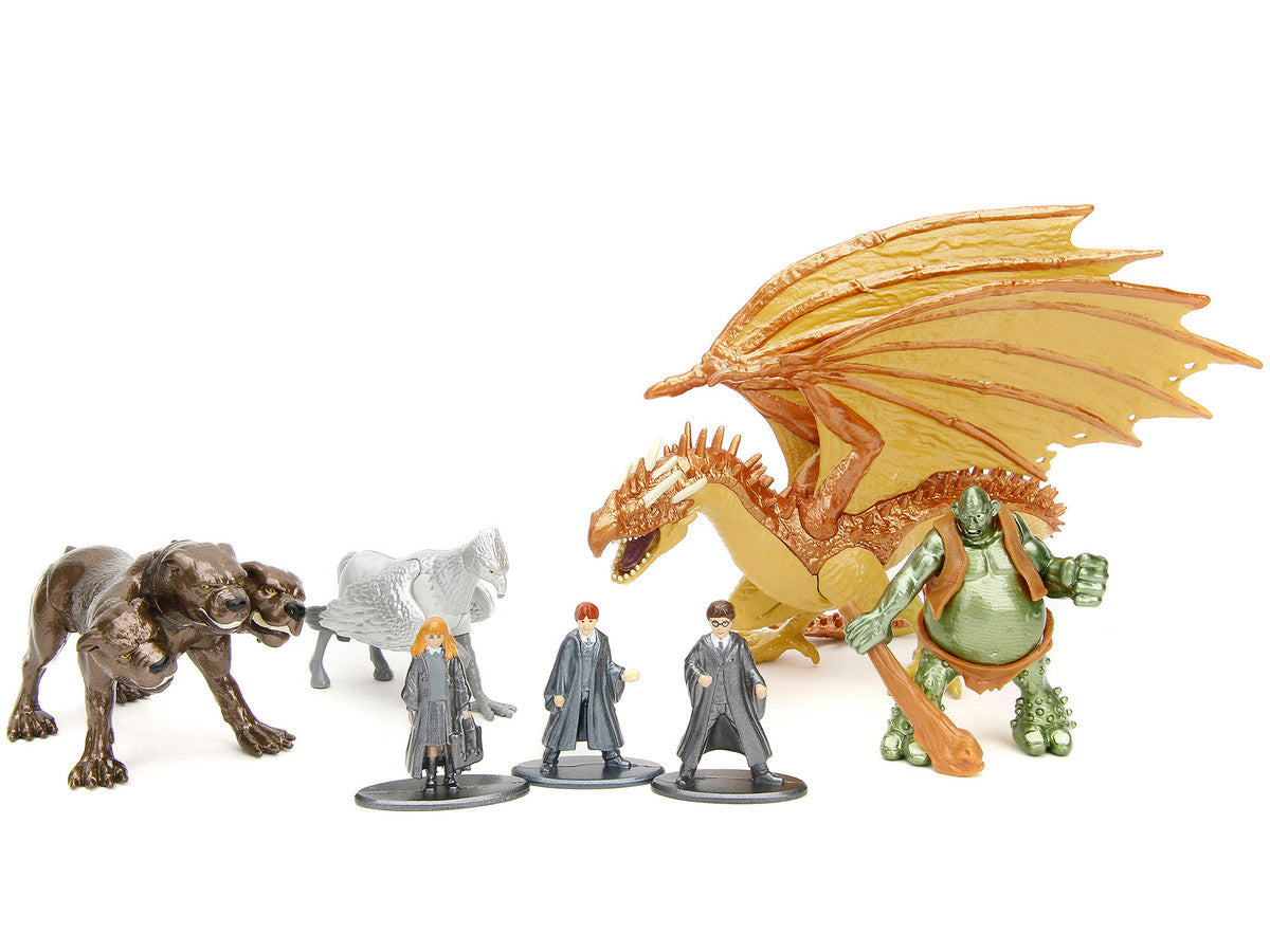 "Harry Potter Wizarding World" Set of 7 Diecast Figures by Jada Jada