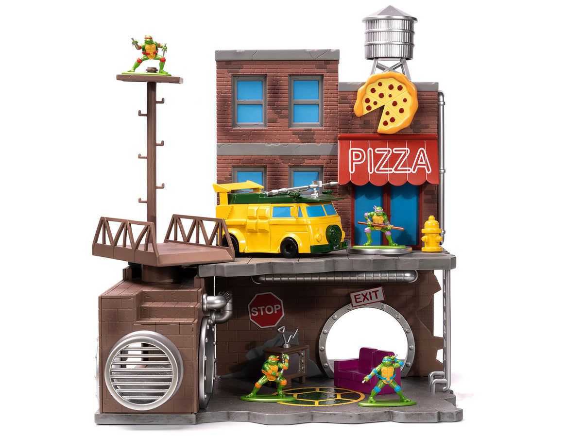 "Teenage Mutant Ninja Turtles" Turtle Lair Diorama Set with Figures and Party Wagon "Nano Scene" Series Model by Jada Jada
