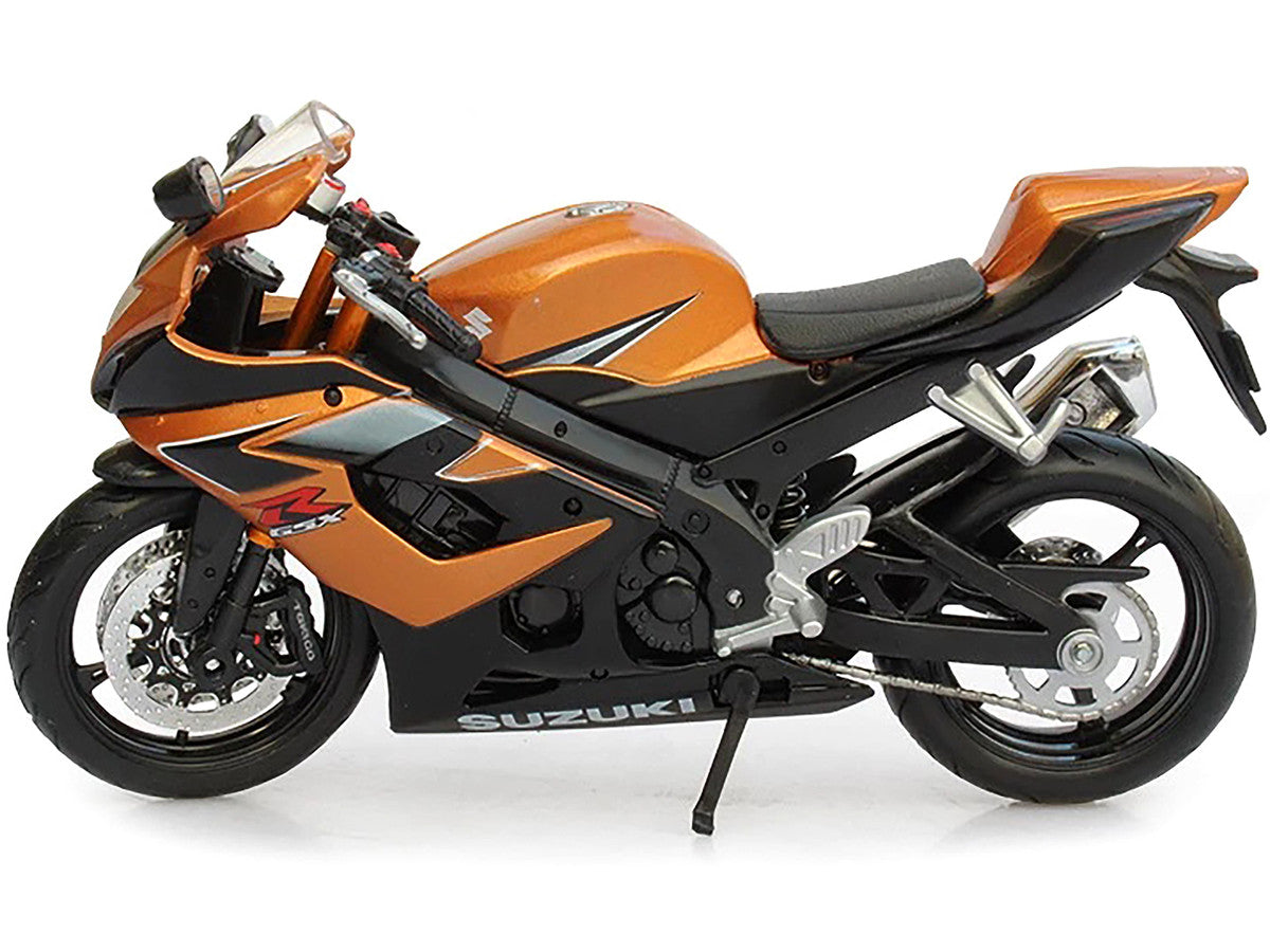 Suzuki GSX R1000 Bronze 1/12 Diecast Motorcycle Model by Maisto Maisto