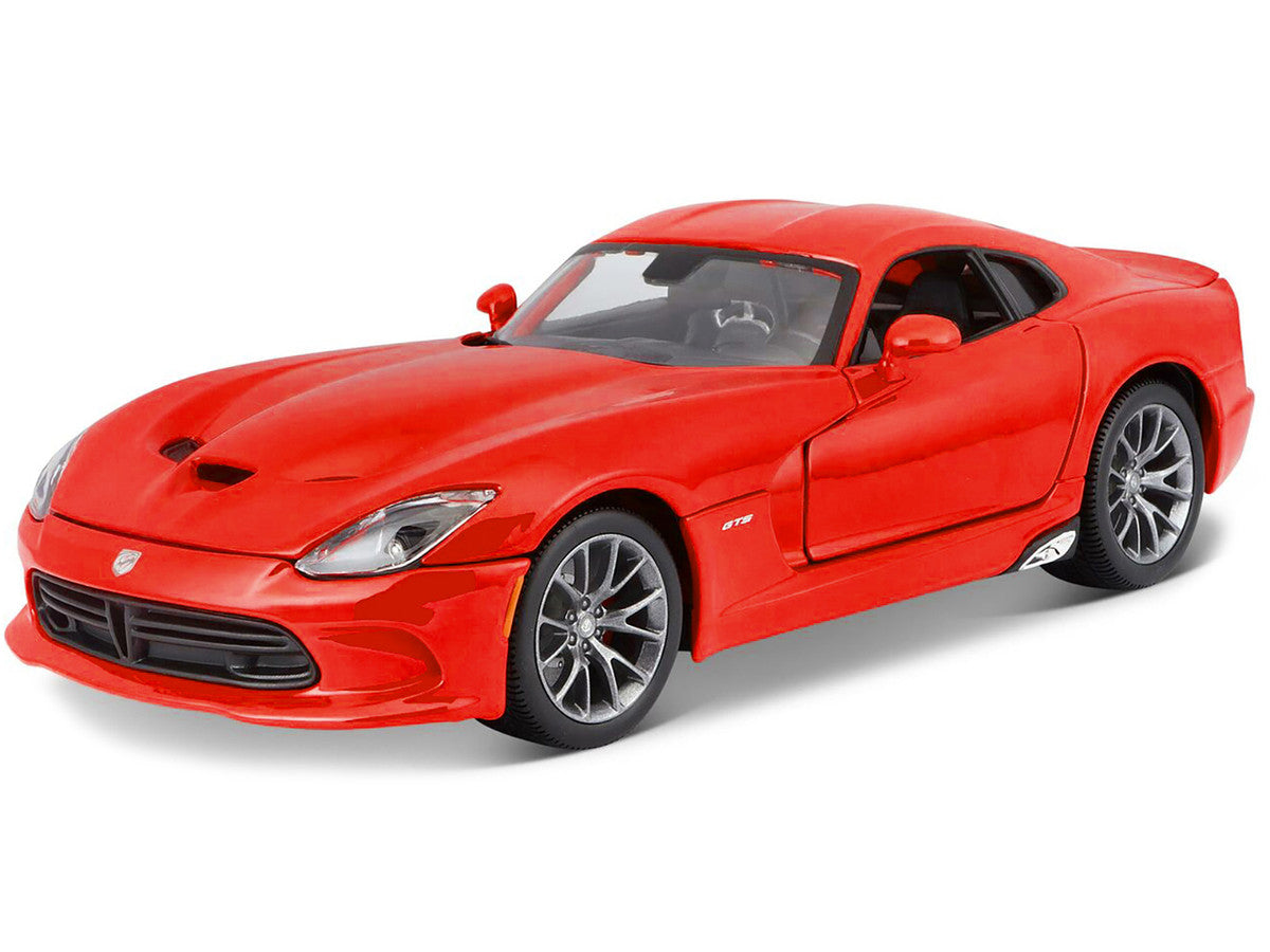 2013 Dodge Viper GTS SRT Red 1/18 Diecast  Model Car by Maisto Maisto