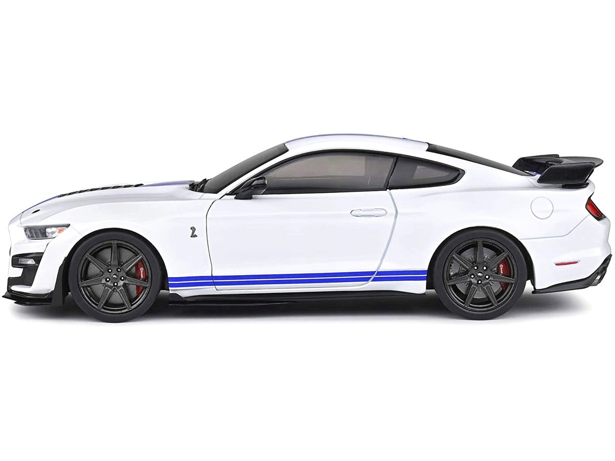 2020 Ford Mustang Shelby GT500 White with Blue Stripes "Special Edition" 1/18 Diecast Model Car by Maisto Maisto