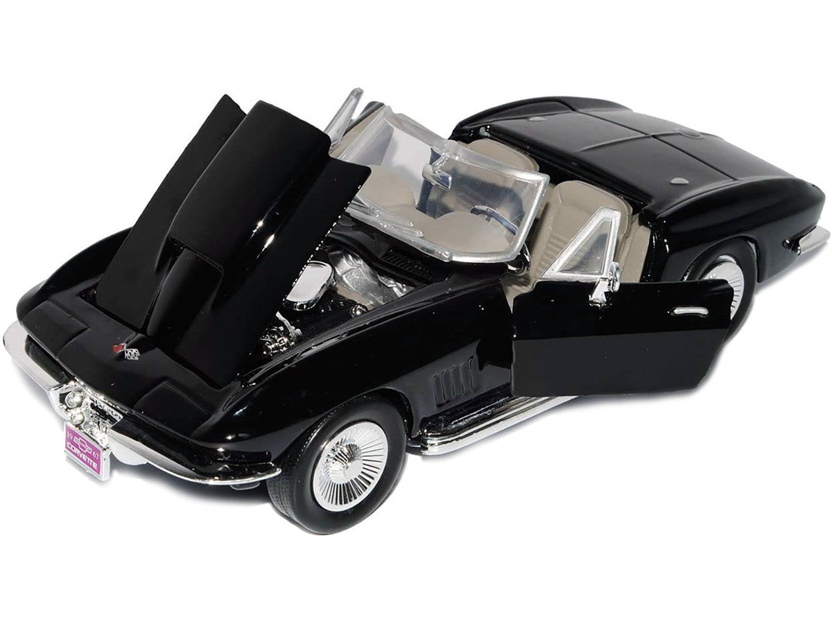 1967 Chevrolet Corvette Convertible Black 1/24 Diecast Model Car by Motormax Motormax