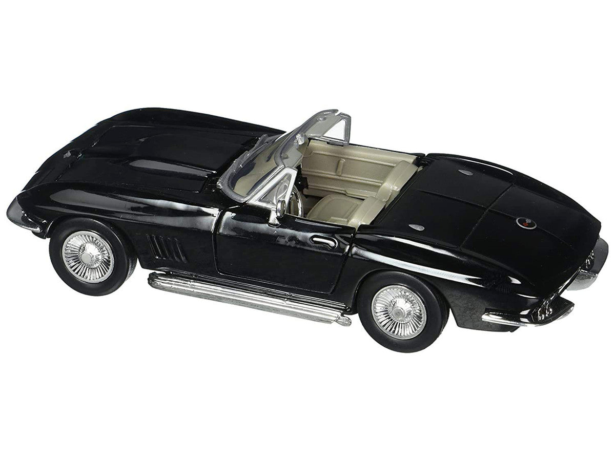 1967 Chevrolet Corvette Convertible Black 1/24 Diecast Model Car by Motormax Motormax
