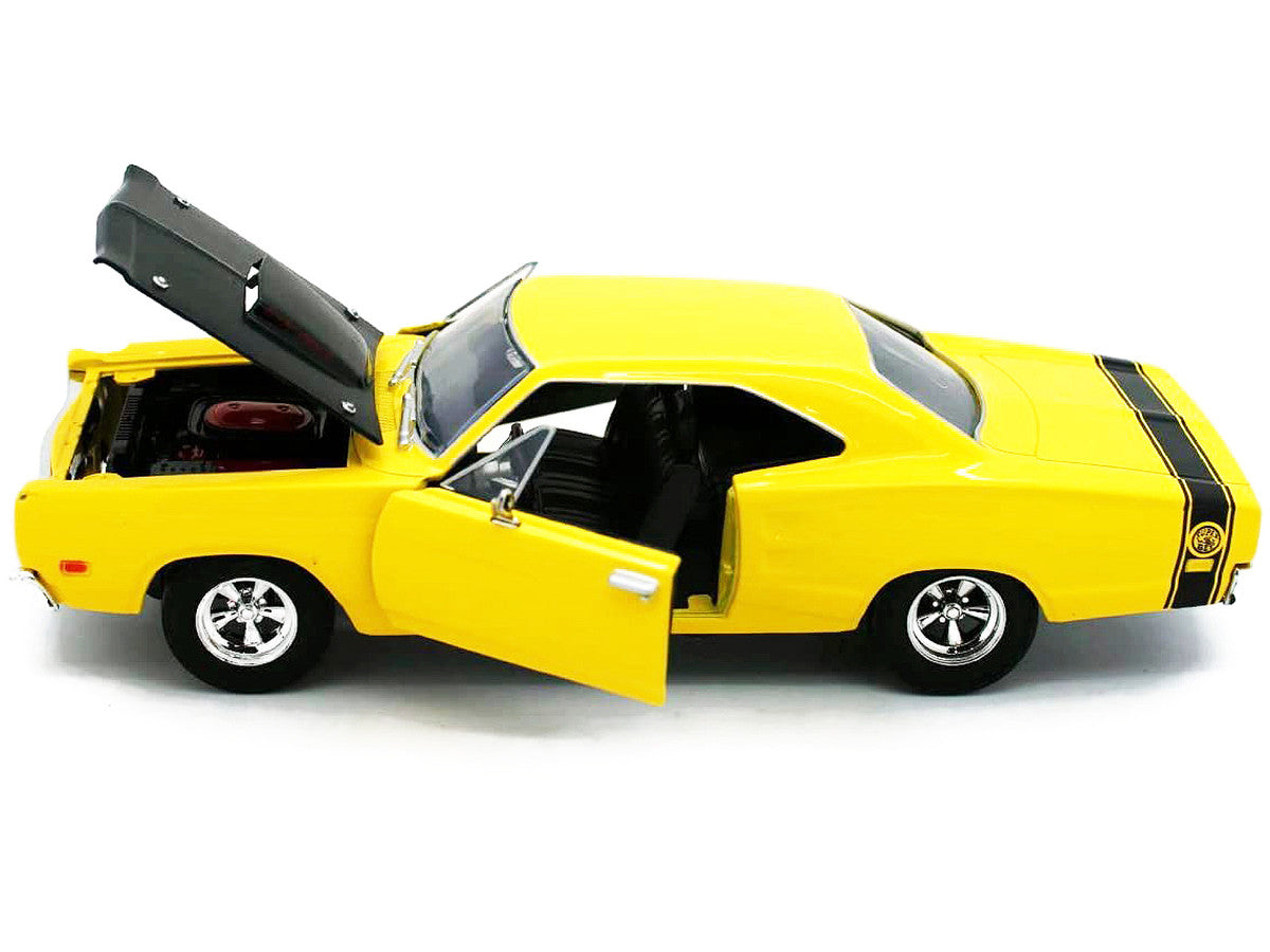 1969 Dodge Coronet Super Bee Yellow 1/24 Diecast Car Model by Motormax-0