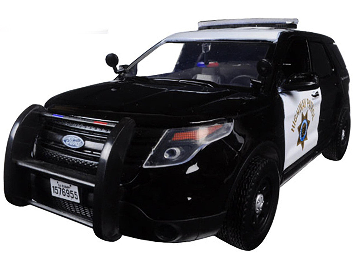 2015 Ford Interceptor Police Utility "California Highway Patrol" (CHP) Black and White 1/24 Diecast Model Car by Motormax Motormax