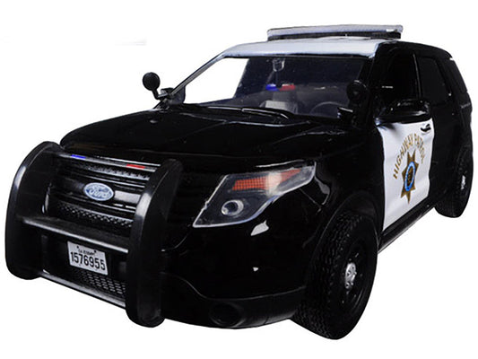 2015 Ford Interceptor Police Utility "California Highway Patrol" (CHP) Black and White 1/24 Diecast Model Car by Motormax Motormax