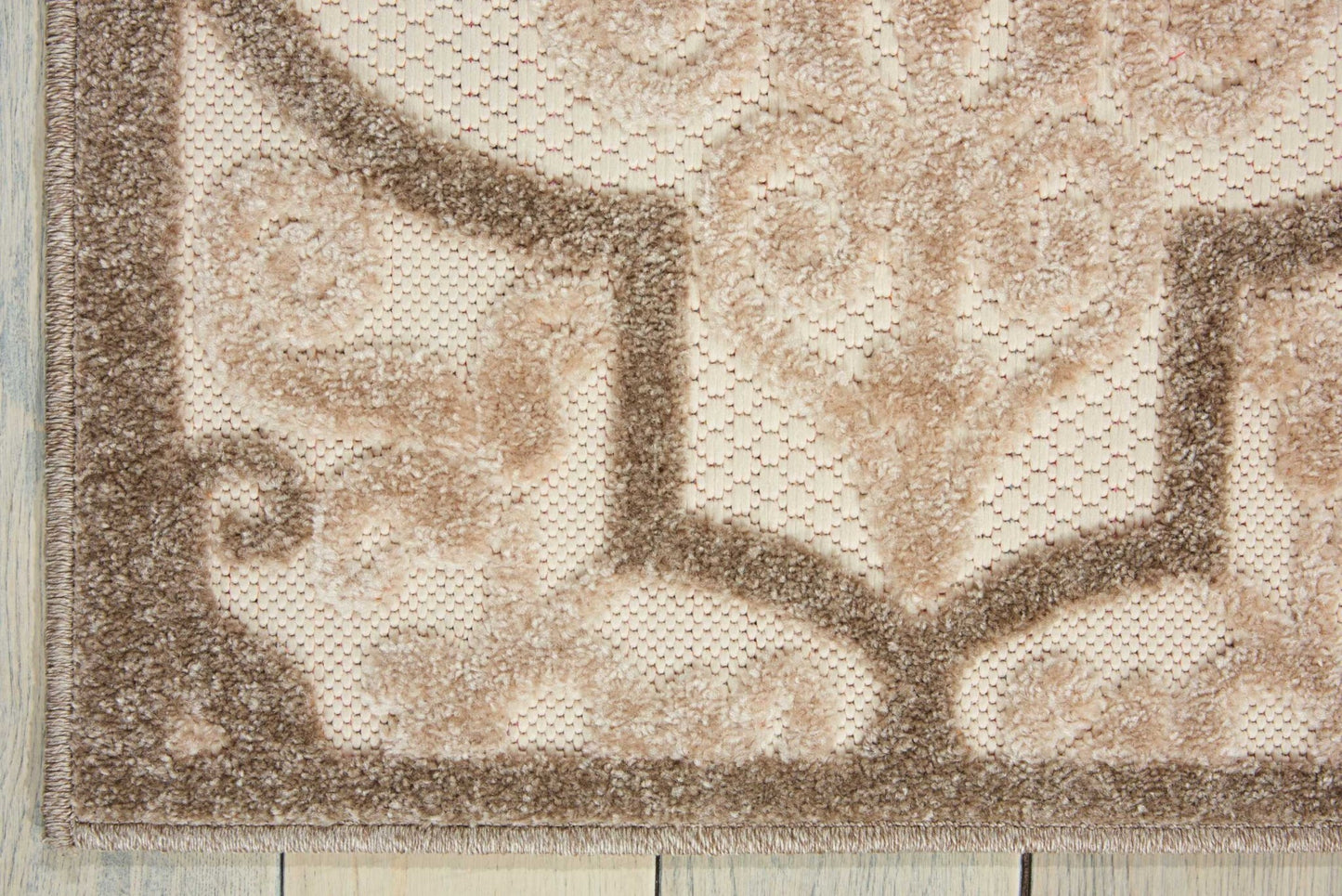 8' x 11' Cream and Beige Trellis Indoor Outdoor Area Rug