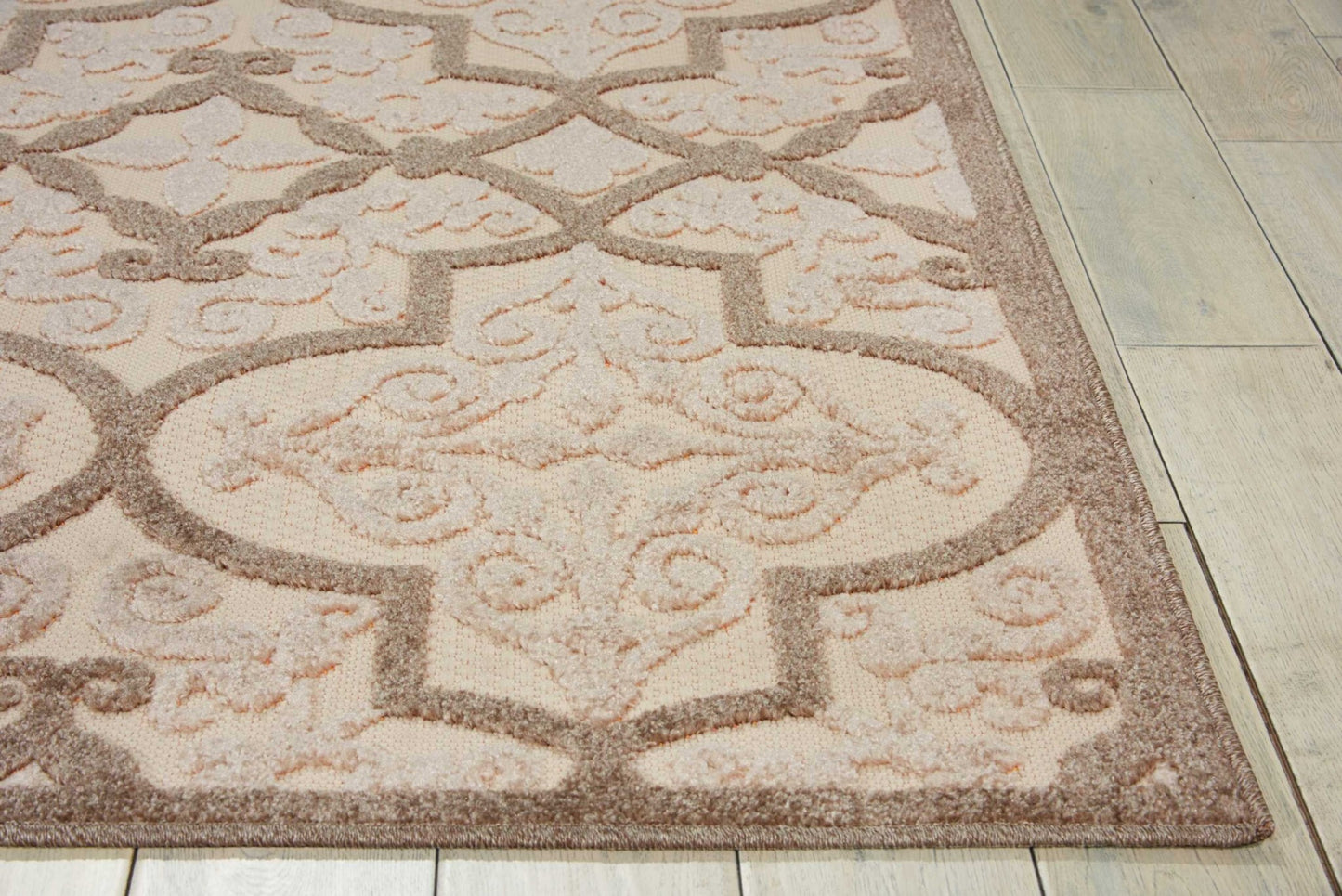 8' x 11' Cream and Beige Trellis Indoor Outdoor Area Rug