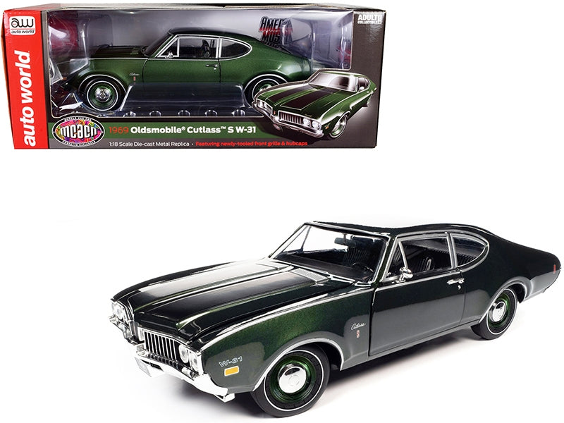 1969 Oldsmobile Cutlass S W-31 Post Coupe Glade Green Metallic with Black Hood Stripes "Muscle Car & Corvette Nationals" (MCACN) 1/18 Diecast Model Car by Auto World