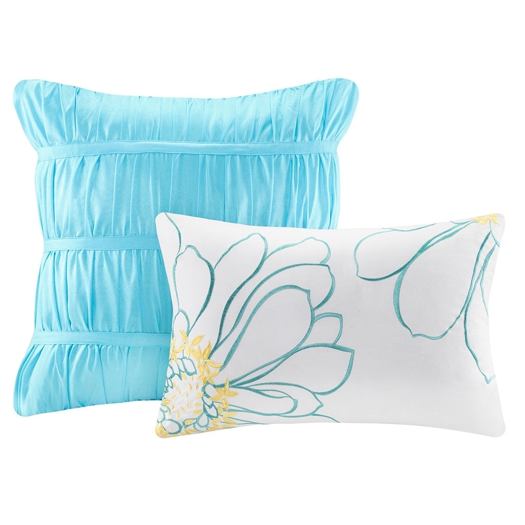 Light Blue Full/Queen 5-Piece Comforter Set w/ 2 Shams & 2 Pillows