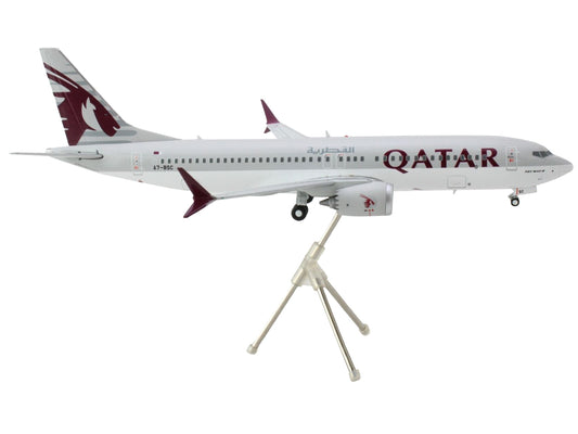 Boeing 737 MAX 8 Commercial Aircraft "Qatar Airways" Gray and White with Tail Graphics "Gemini 200" Series 1/200 Diecast Model Airplane by GeminiJets